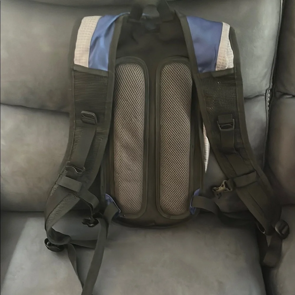 Cabela's Blue and Gray Backpack Ergonomic Design